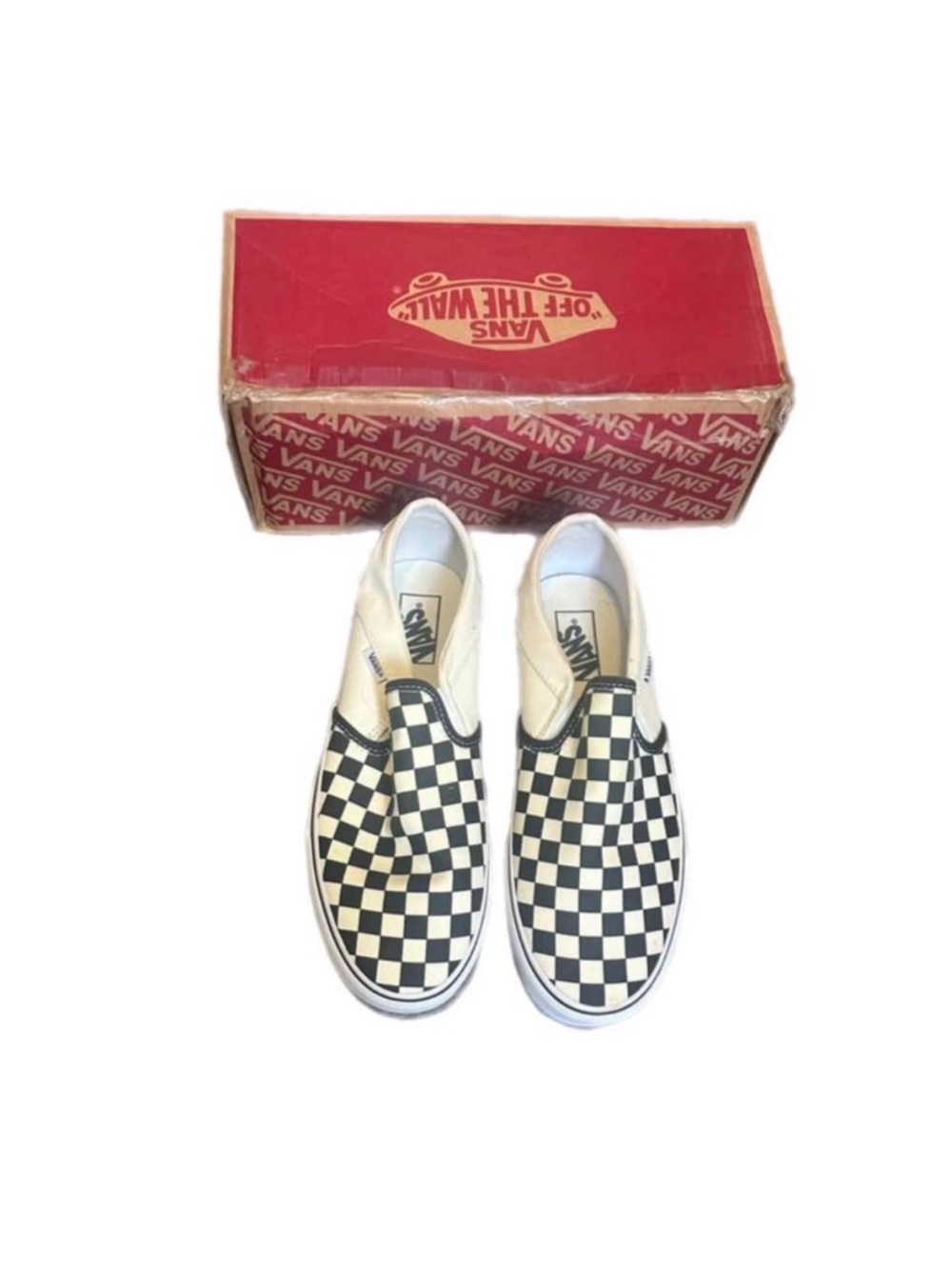 Van off the wall Asher Men’s size 8.5 and women 11 .